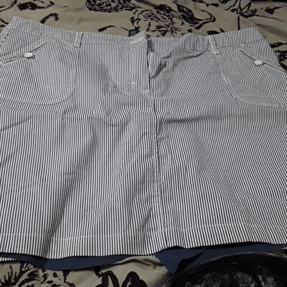 Skorts